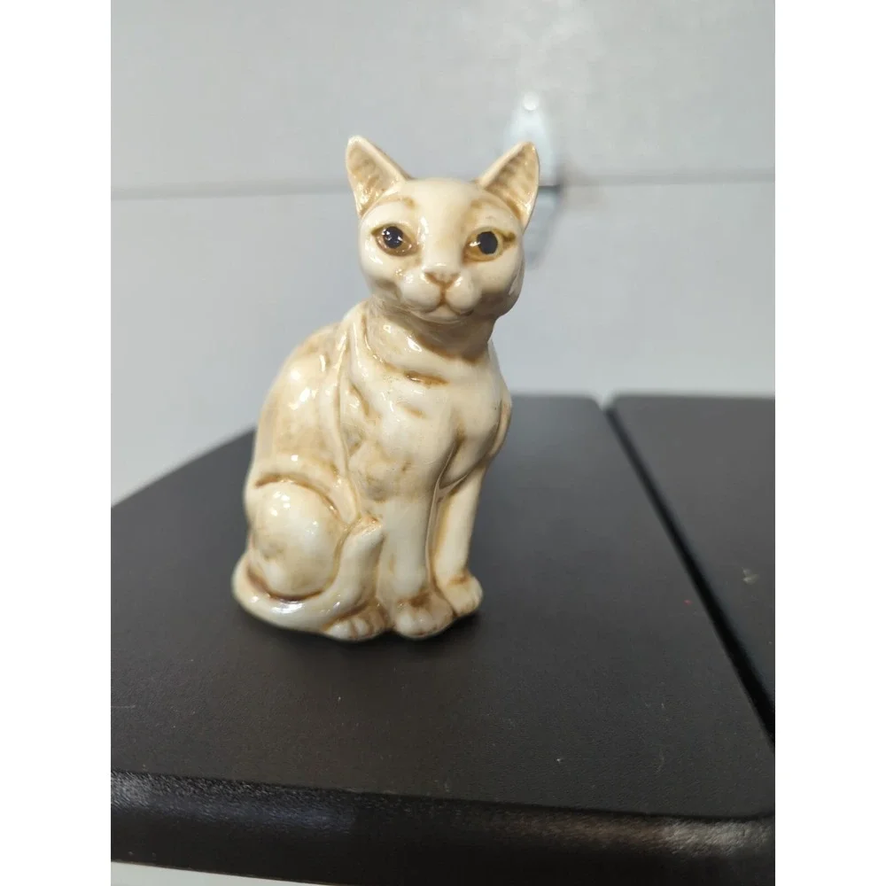 Vintage Japan Ceramic Porcelain Cat Figurine MCM Kitty Realistic Kitten